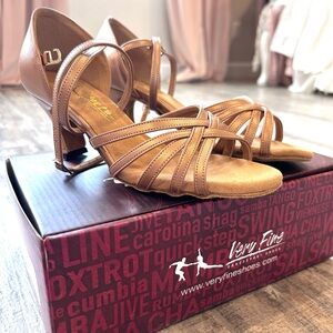 New Women's Very Fine Latin/Rhythm Dance Shoes